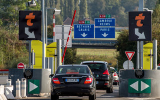 Inventiv până la proba contrarie: un șofer român a păcălit de 267 de ori punctele de plată a taxei de autostradă în Franța
