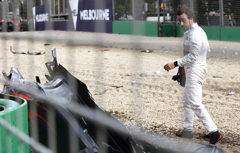 Alonso salută siguranţa monoposturilor din Formula 1: &quot;Sunt fericit că sunt în viaţă&quot; - Poza 3
