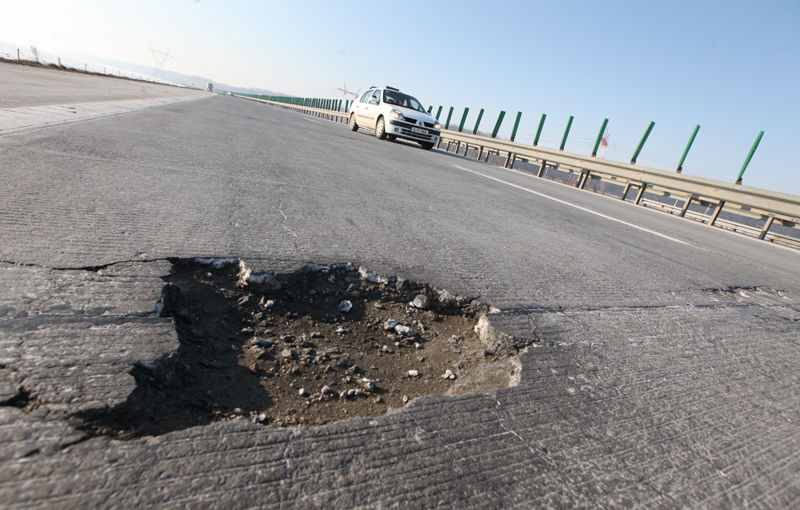 Vară compromisă? Autoritățile închid pentru lucrări 40 de kilometri de pe autostrada București-Constanța - Poza 1