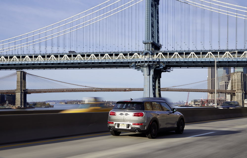 BMW Seria 1 xDrive și Audi A3 quattro au un nou rival: primul Mini Clubman cu tracțiune integrală All4 - Poza 2