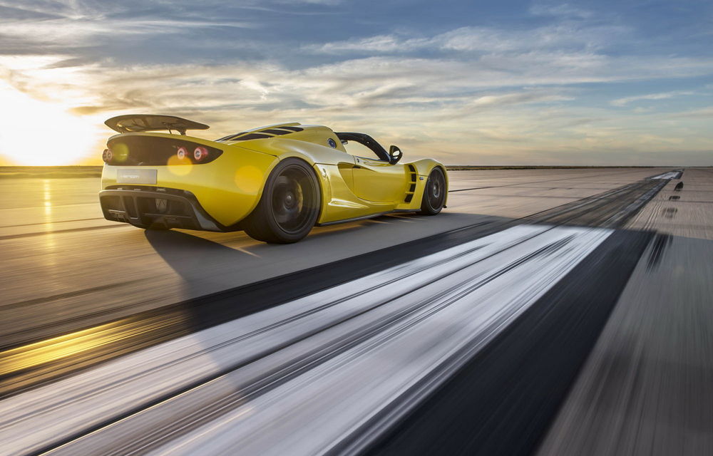 Bugatti Veyron pierde titlul pentru cea mai rapidă decapotabilă din lume. Noul record a ajuns la 427 de km/h - Poza 2