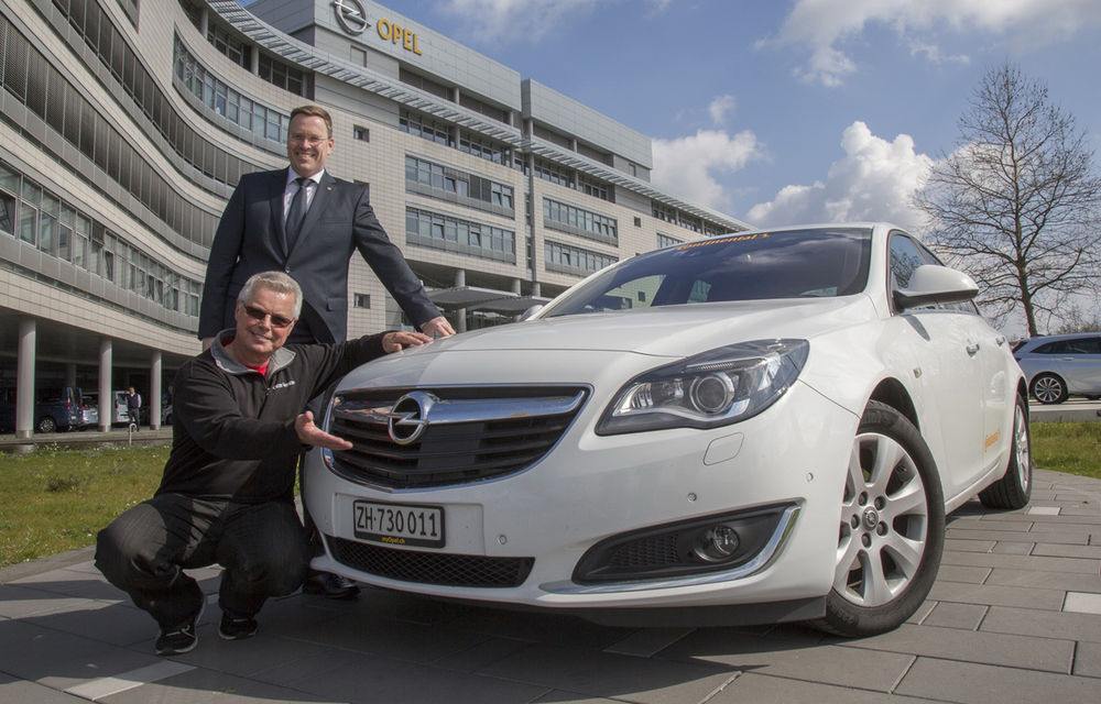 Record de consum cu un Opel Insignia: 2.111 kilometri cu un singur plin din Alpi până la Marea Nordului şi înapoi - Poza 1