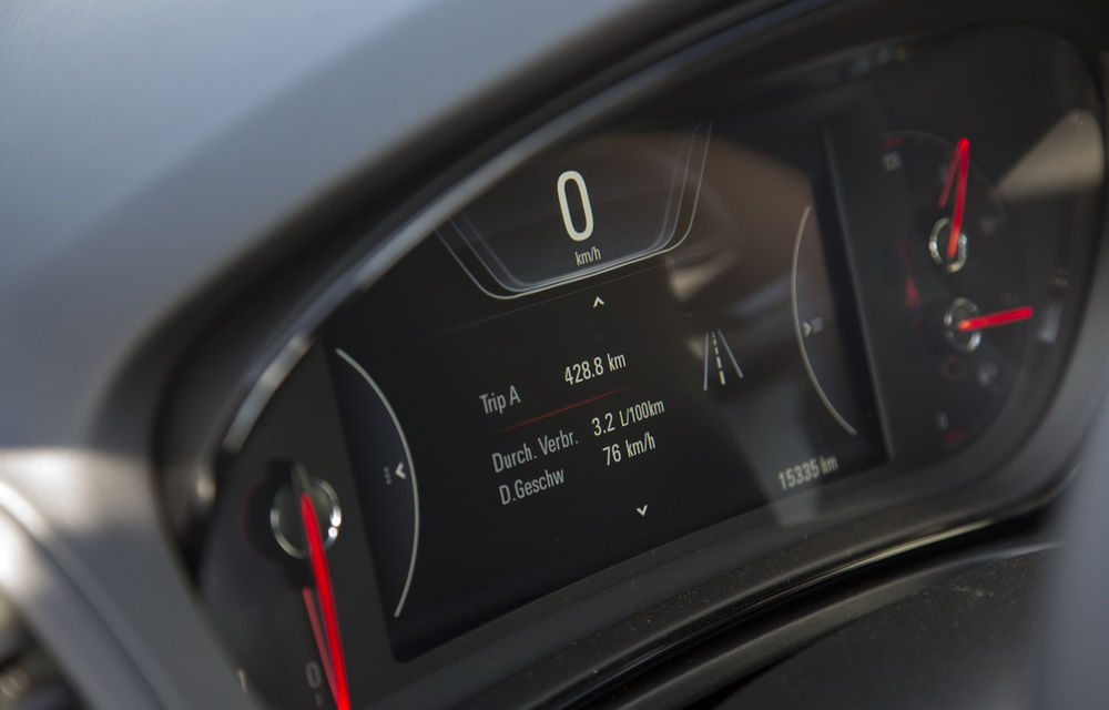 Record de consum cu un Opel Insignia: 2.111 kilometri cu un singur plin din Alpi până la Marea Nordului şi înapoi - Poza 3