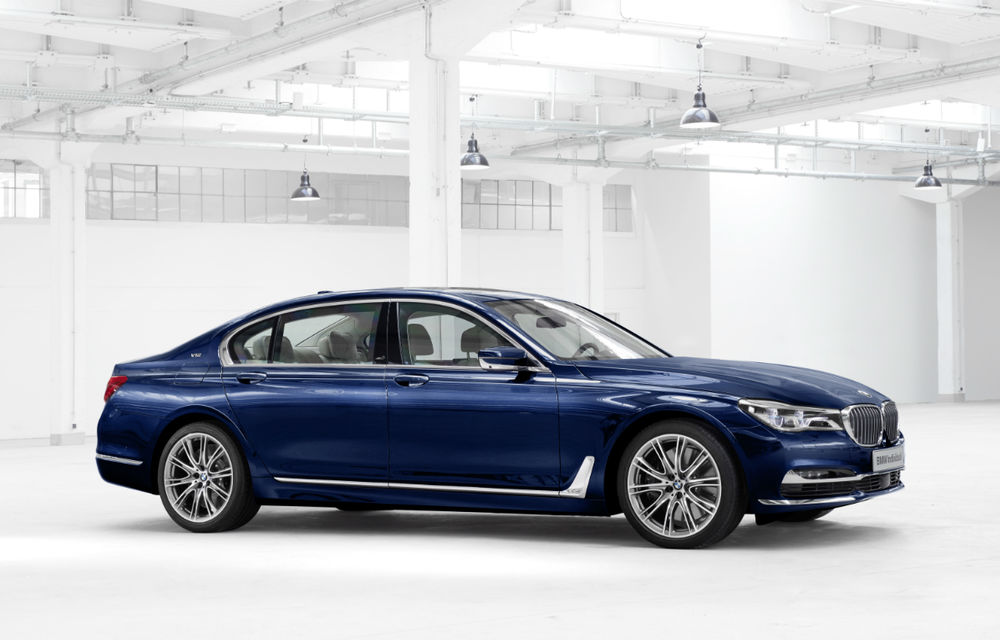 Mai mult lux, mai multă putere: BMW Seria 7 primeşte o ediţie centenară în serie limitată de 100 de unităţi cu două motorizări noi - Poza 5