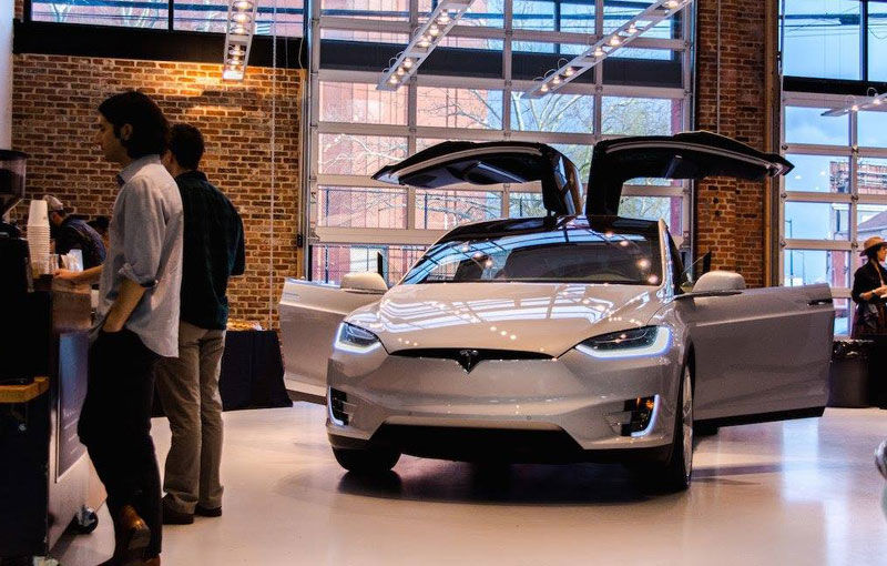 Ford a plătit 200.000 de dolari pentru un Tesla Model X, doar pentru a-l dezmembra - Poza 1