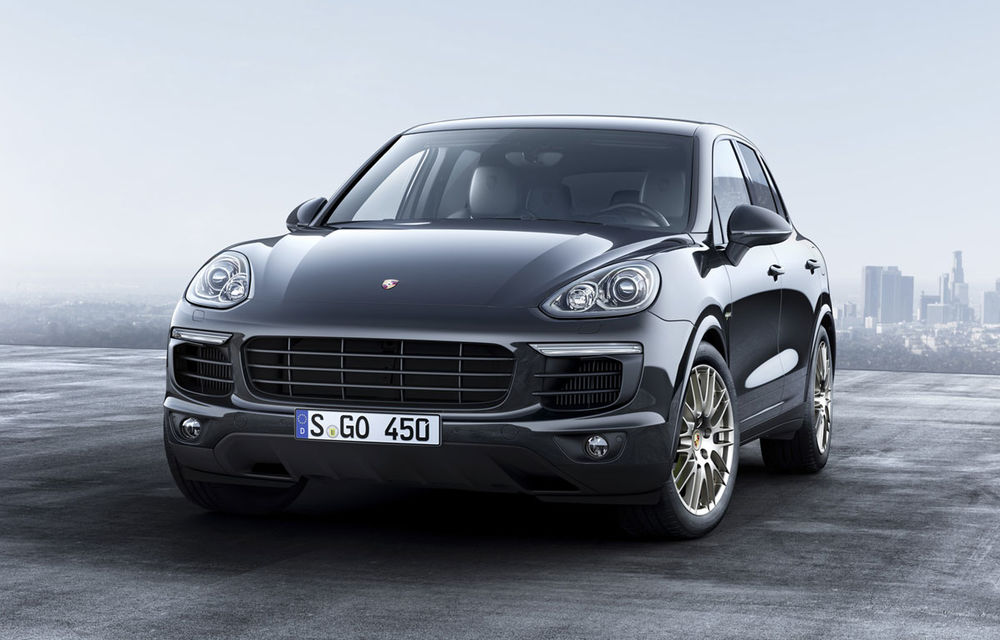 Porsche ademenește clienții din România cu ”metale prețioase”: Cayenne Platinum Edition costă 80.000 de euro - Poza 1