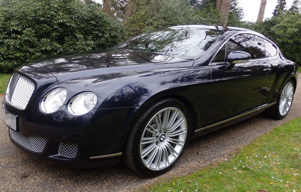 Un Bentley cu care Cristiano Ronaldo a adunat amenzi de parcare de 220.000 de euro se vinde pentru doar 83.000 de euro - Poza 1