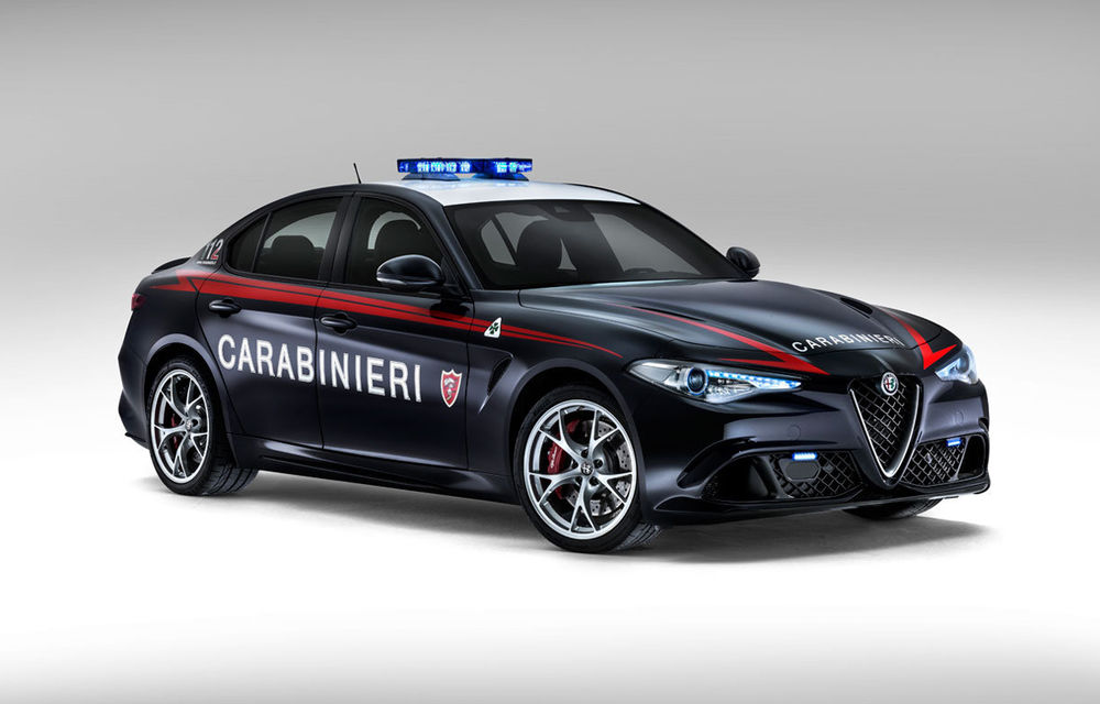 Cea mai puternică maşină de poliţie: Alfa Romeo Giulia are 510 CP, o viteză maximă de 307 km/h şi va ajuta forţele de ordine din Italia - Poza 3