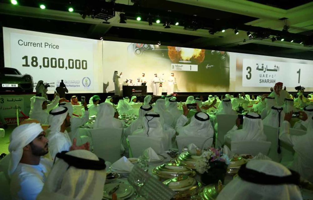 Arabii nu încetează să ne uimească: un om de afaceri a plătit 4.3 milioane de euro pentru o plăcuță de înamtriculare - Poza 2