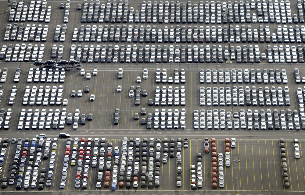 Creșteri pe linie: vânzările auto din Europa urcă pentru a 33-a lună consecutiv; România și Dacia sunt pe plus - Poza 1