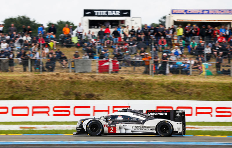 S-a scris istorie la Le Mans: a 18-a victorie Porsche din istorie după ce germanii au depășit Toyota cu 3 minute înainte de final. Ford, victorie le revenire în clasa GT - Poza 5