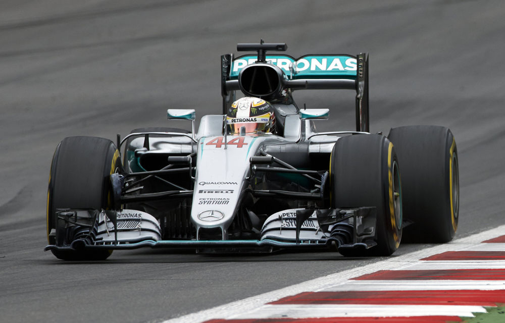 Pedepse dure: Mercedes i-ar putea suspenda pe Hamilton şi Rosberg din curse în cazul repetării unor incidente - Poza 1