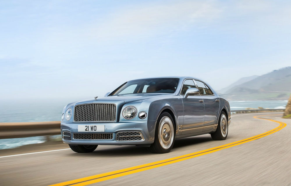 Forţaţi de împrejurări: Bentley renunţă la ideea unor hibrizi şi mizează pe un model electric pentru respectarea normelor de emisii - Poza 1
