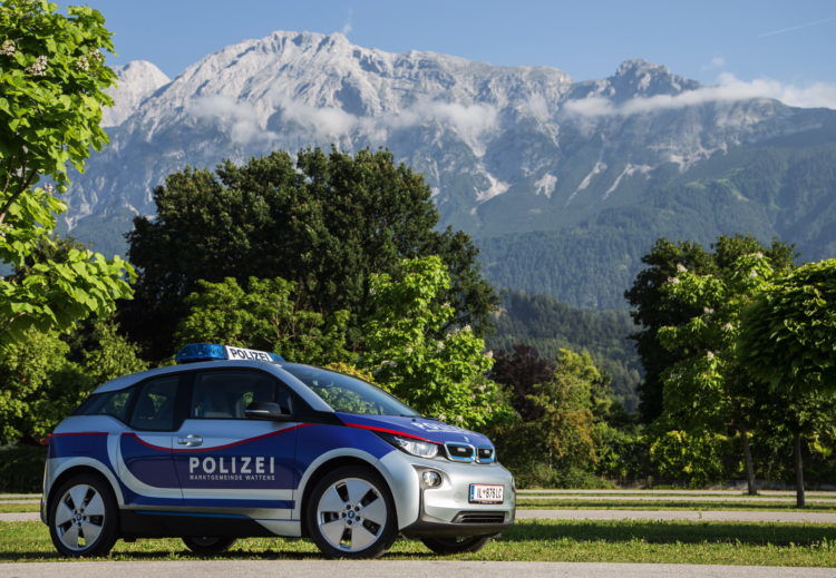 Planuri de vacanță în Austria? Fiți cu ochii după BMW i3, noua mașină a poliției locale - Poza 3