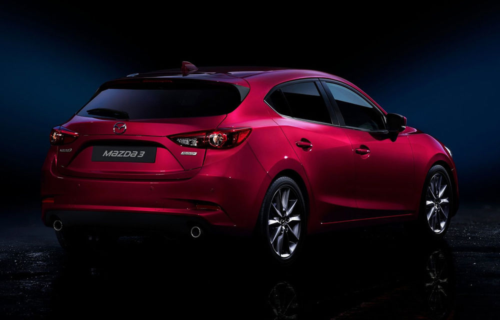 Facelift mai degrabă tehnic: Mazda3 primește o față cu modificări minore, dar schimbări tehnice și tehnologice interesante - Poza 9