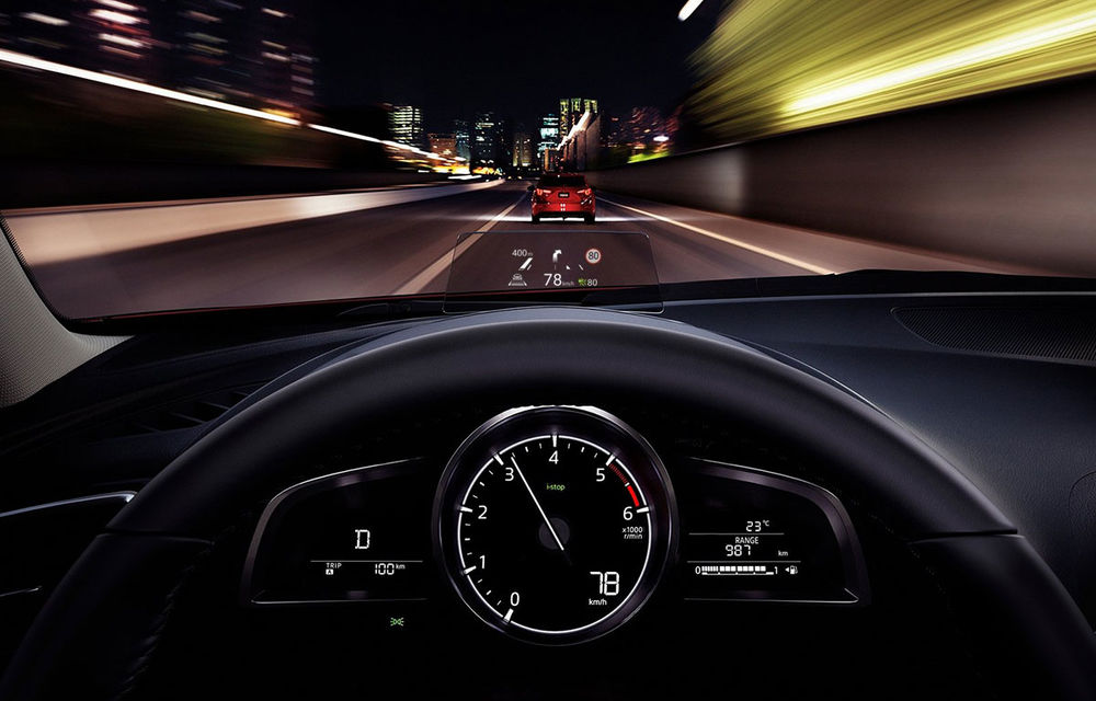 Facelift mai degrabă tehnic: Mazda3 primește o față cu modificări minore, dar schimbări tehnice și tehnologice interesante - Poza 21