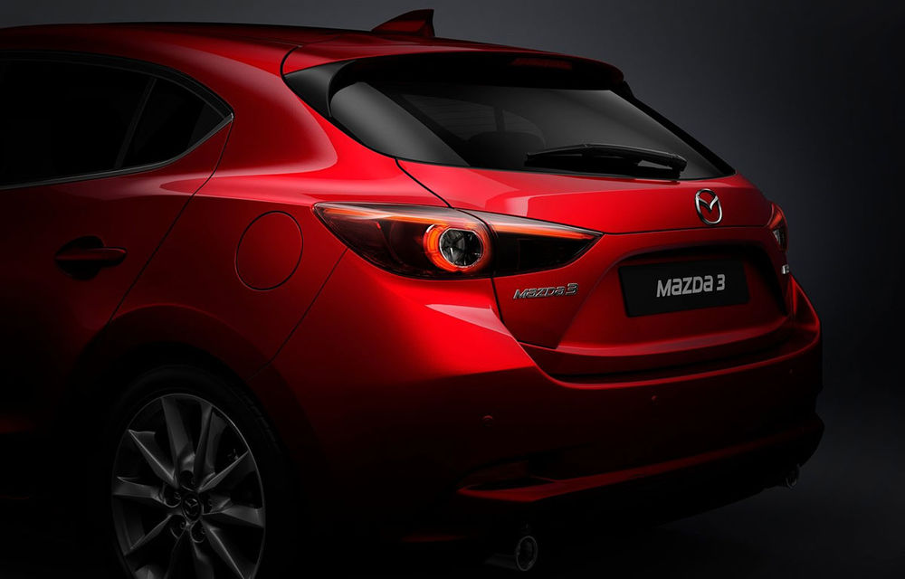 Facelift mai degrabă tehnic: Mazda3 primește o față cu modificări minore, dar schimbări tehnice și tehnologice interesante - Poza 7