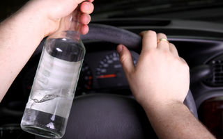 Băutura la volan dăunează grav vieţii: 18% dintre accidentele mortale din România, provocate de consumul de alcool