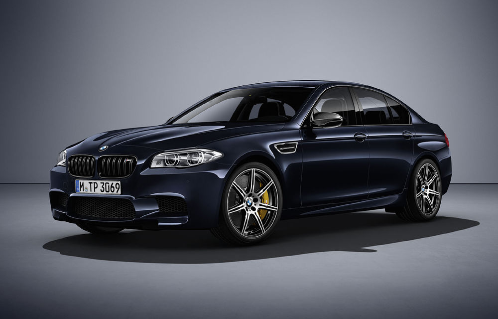 Scoateți batistele: BMW M5 se pregătește de pensionare și ne spune ”Adio” cu o ediție de 600 de cai putere - Poza 1