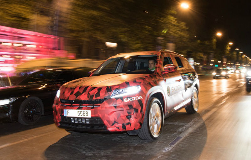 Un ceh la Paris: SUV-ul Skoda Kodiaq și-a făcut prima apariție publică la finalul Turului Franței - Poza 5