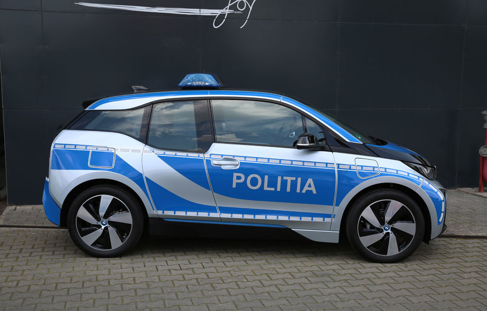 Mașină nouă pentru Poliția Română: BMW i3 devine primul model electric folosit de forțele noastre de ordine - Poza 5