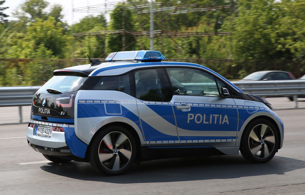 Mașină nouă pentru Poliția Română: BMW i3 devine primul model electric folosit de forțele noastre de ordine - Poza 1