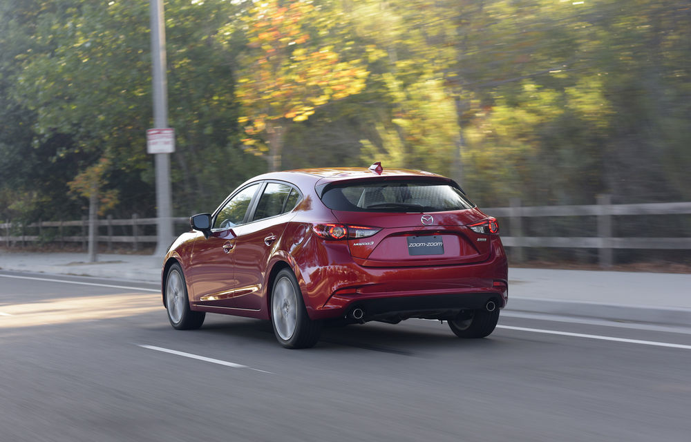 Tratament de întinerire pentru Mazda3: volan încălzit, noi sisteme de siguranță și Head-Up Display - Poza 19