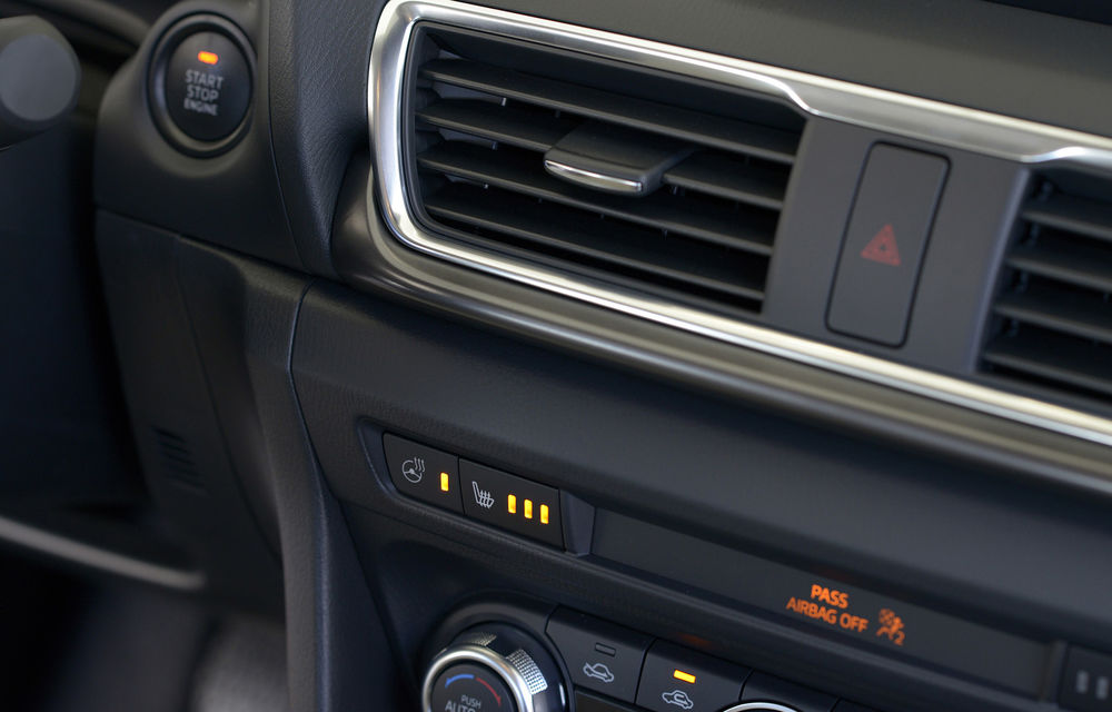 Tratament de întinerire pentru Mazda3: volan încălzit, noi sisteme de siguranță și Head-Up Display - Poza 33