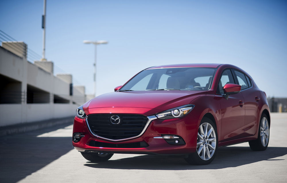 Tratament de întinerire pentru Mazda3: volan încălzit, noi sisteme de siguranță și Head-Up Display - Poza 8