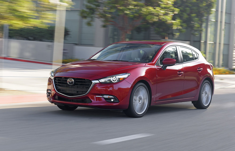 Tratament de întinerire pentru Mazda3: volan încălzit, noi sisteme de siguranță și Head-Up Display - Poza 12