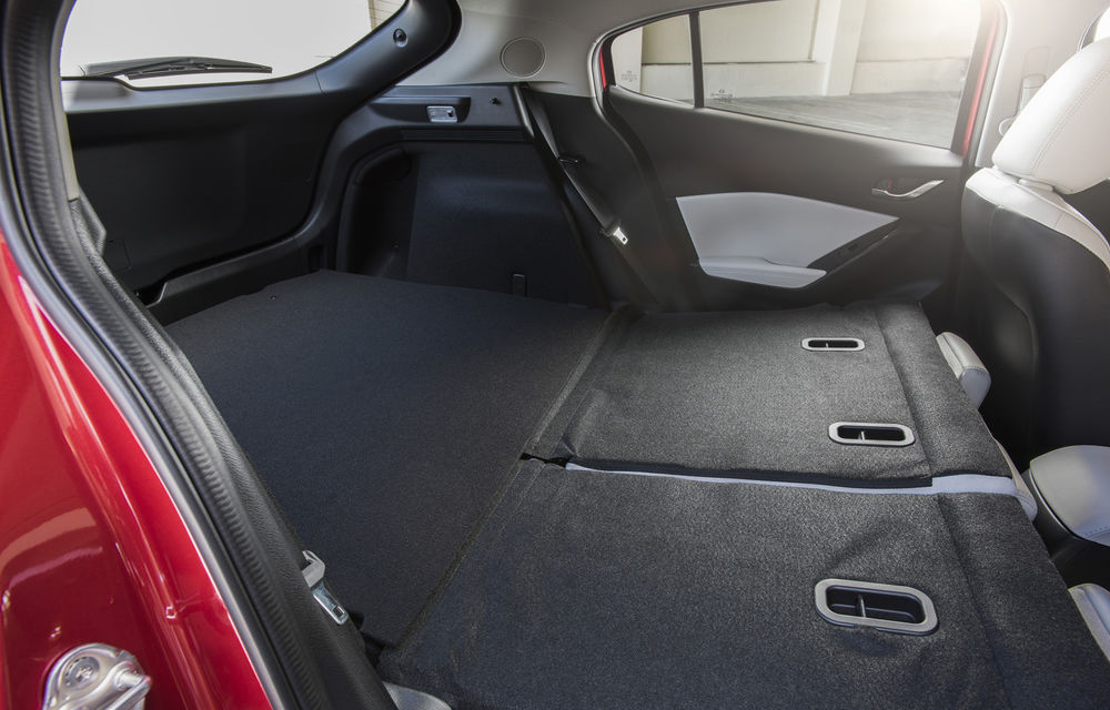 Tratament de întinerire pentru Mazda3: volan încălzit, noi sisteme de siguranță și Head-Up Display - Poza 28