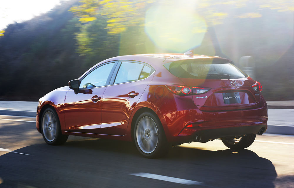 Tratament de întinerire pentru Mazda3: volan încălzit, noi sisteme de siguranță și Head-Up Display - Poza 20