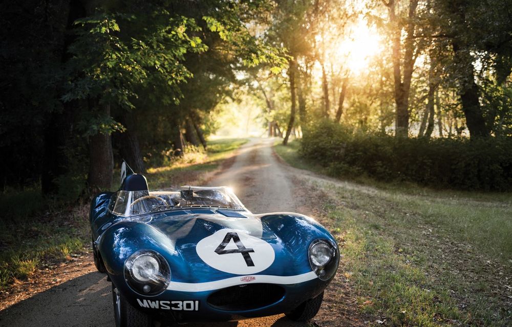 Istoria are valoare: un Jaguar D-Type care a câștigat Le Mans în 1956 a devenit cea mai scumpă mașină britanică din istorie - Poza 2