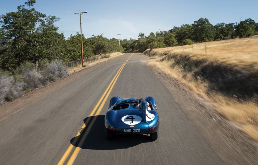 Istoria are valoare: un Jaguar D-Type care a câștigat Le Mans în 1956 a devenit cea mai scumpă mașină britanică din istorie - Poza 22