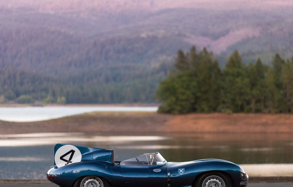 Istoria are valoare: un Jaguar D-Type care a câștigat Le Mans în 1956 a devenit cea mai scumpă mașină britanică din istorie - Poza 3