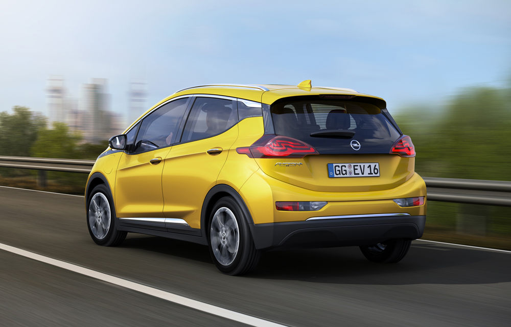 Electrică, dar cu performanțe de OPC: Opel Ampera-e va accelera în 3.2 secunde de la 0 la 50 km/h - Poza 2