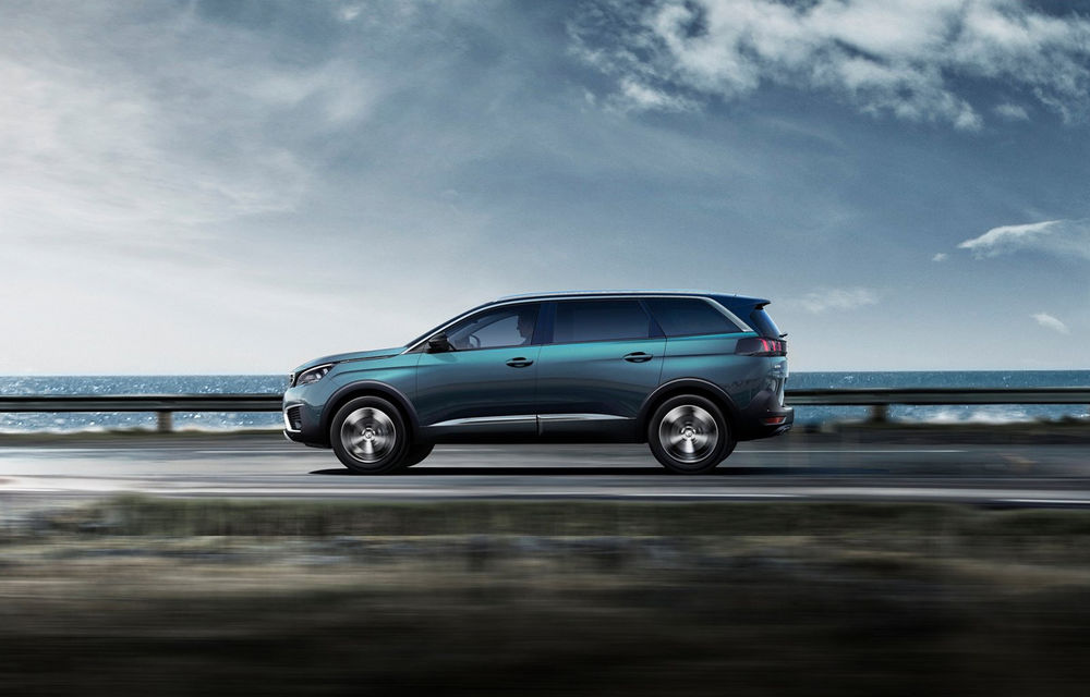 Liber la SUV-uri compacte cu 7 locuri: după apariția Skoda Kodiaq, Peugeot 5008 se transformă din monovolum în SUV dedicat familiei - Poza 12
