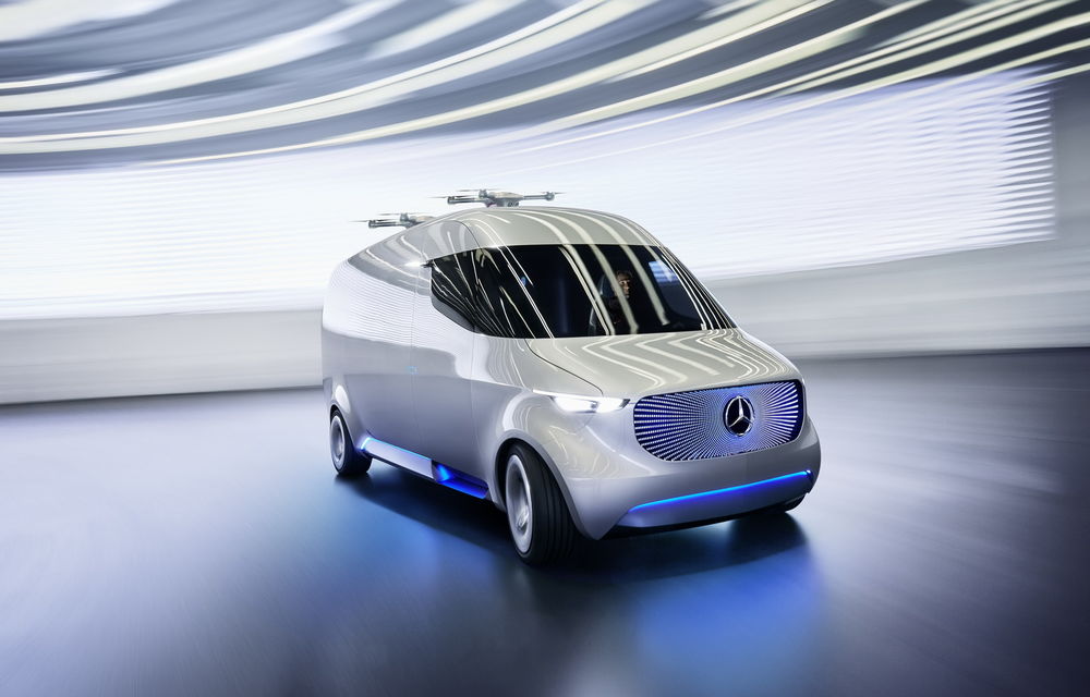 În viitor nu ne vom mai certa cu firmele de curierat: Mercedes Vision Van livrează pachetele automat, cu drone - Poza 6