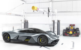 Nu trebuie să te cheme Ferrari ca să vinzi mașini ca pâinea caldă: Aston Martin a primit deja 450 de comenzi pentru supercarul său de 1000 CP