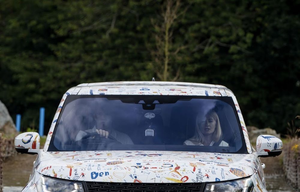 Noul Land Rover Discovery face deja o demonstrație de off-road extrem: noi imagini și clipuri cu SUV-ul englez - Poza 19