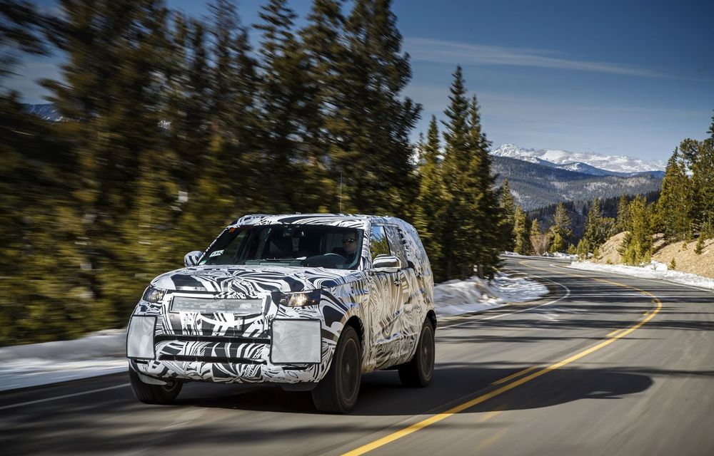 Noul Land Rover Discovery face deja o demonstrație de off-road extrem: noi imagini și clipuri cu SUV-ul englez - Poza 7