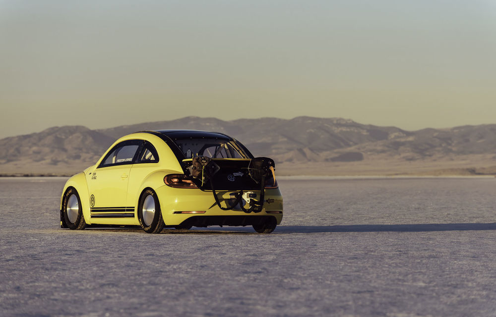 Cel mai rapid Volkswagen Beetle din lume a atins o viteză de 320 de km/h - Poza 6