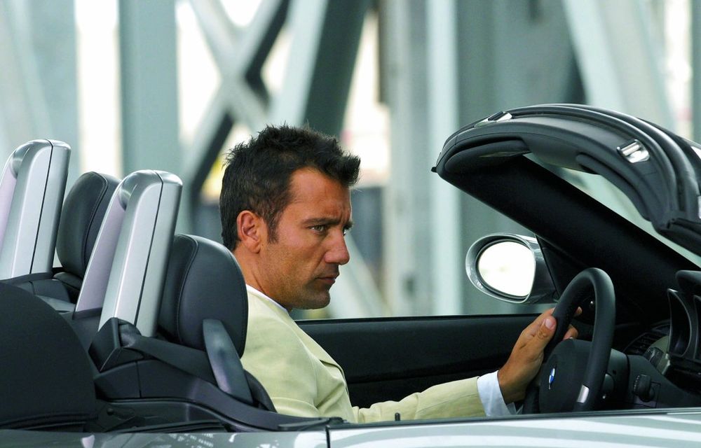 De la mașini la filme: BMW pune în scenă un scurtmetraj de acțiune cu Clive Owen - Poza 2