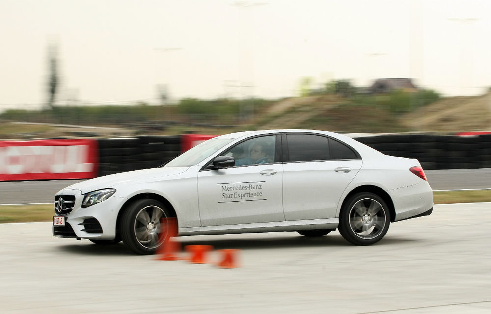 FOTOREPORTAJ: O zi cu modelele Mercedes-Benz pe circuit - Poza 2