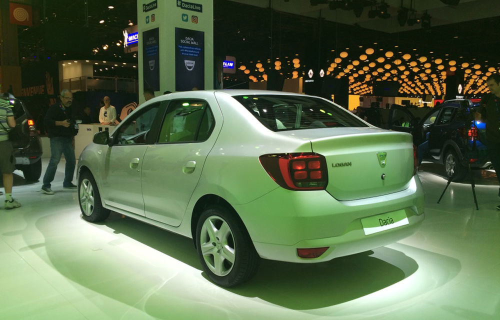 PARIS 2016 LIVE: Modelele Dacia au primit o față nouă, lumini LED și claxon pe volan - Poza 9