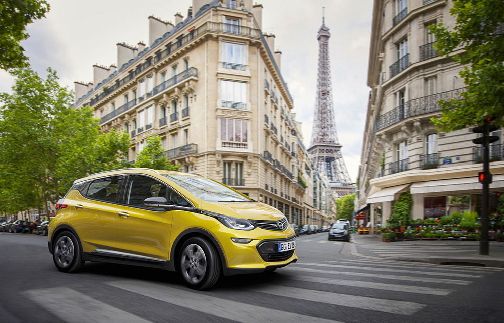 Autonomia nu mai e (neapărat) o problemă: Opel Ampera-e anunță 500 de kilometri cu un &quot;plin&quot; de baterii - Poza 1