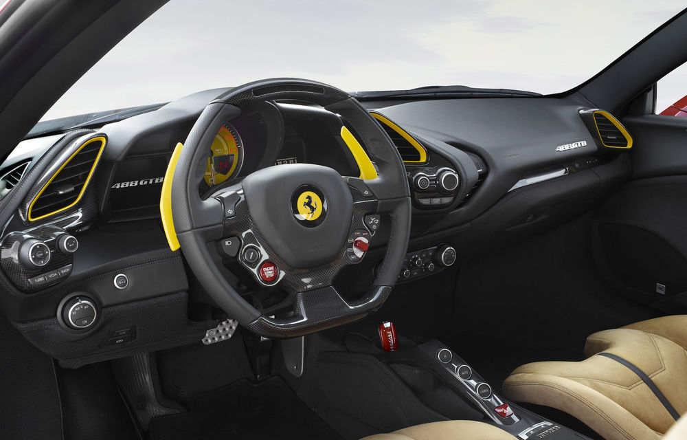 Rețetă bănoasă pentru Ferrari: toate cele 209 exemplare LaFerrari Aperta s-au vândut, deși fiecare costă 3.5 milioane de euro - Poza 8
