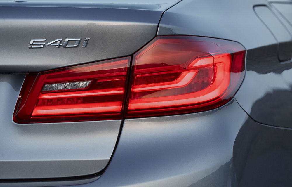 Noul BMW Seria 5 este oficial: motoare noi și tehnologii de pe fratele mai mare, Seria 7 - Poza 16