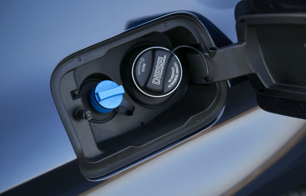 Noul BMW Seria 5 este oficial: motoare noi și tehnologii de pe fratele mai mare, Seria 7 - Poza 87