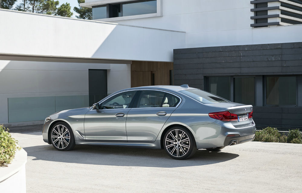 Noul BMW Seria 5 este oficial: motoare noi și tehnologii de pe fratele mai mare, Seria 7 - Poza 29